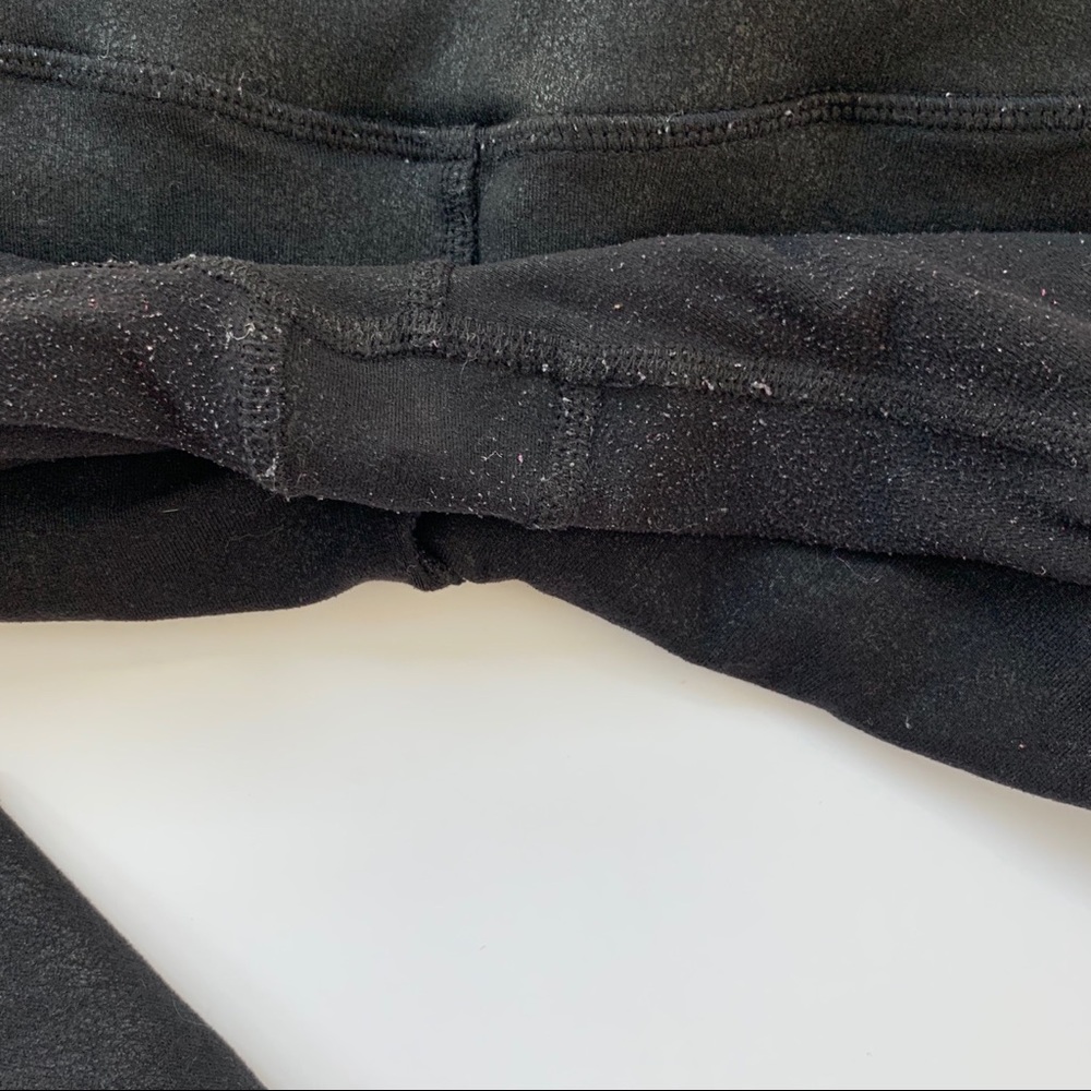 Alo Yoga Airbrush faux leather leggings - Picture 7 of 9